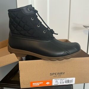 Sperry Syren Gulf New Quilt Matte Black Boot Size 9.5W